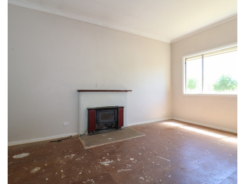 21 Donnington Street, Swan Hill VIC 3585