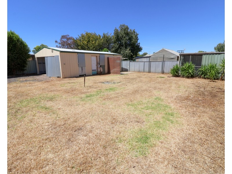 21 Donnington Street, Swan Hill VIC 3585