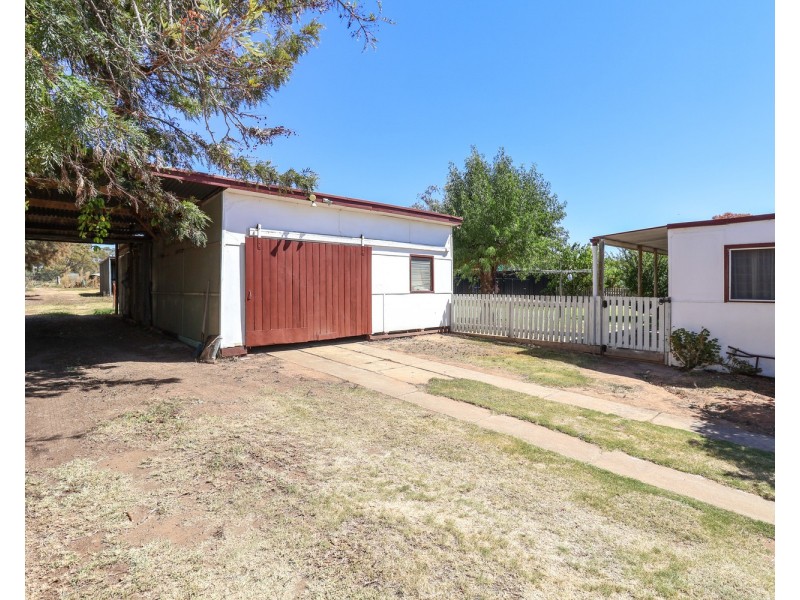 125 Stradbroke Avenue, Nyah VIC 3594