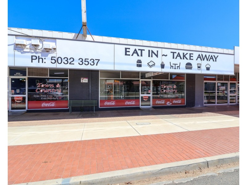 42 Nyah Road, Swan Hill VIC 3585