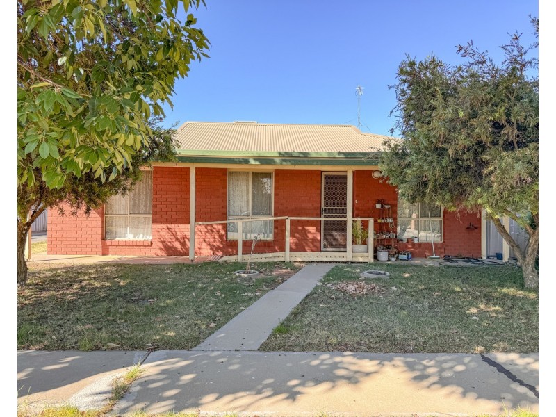 1/11 Foster Street, Swan Hill VIC 3585