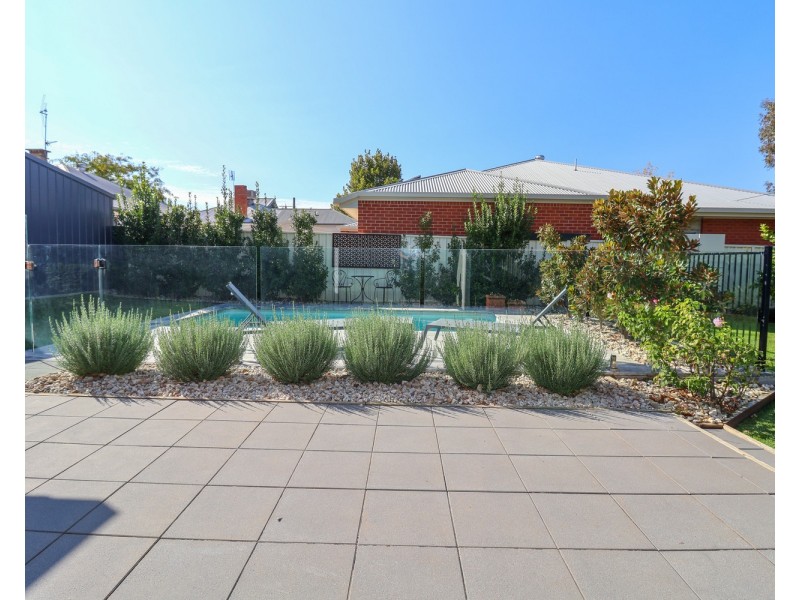 5 Boys Street, Swan Hill VIC 3585