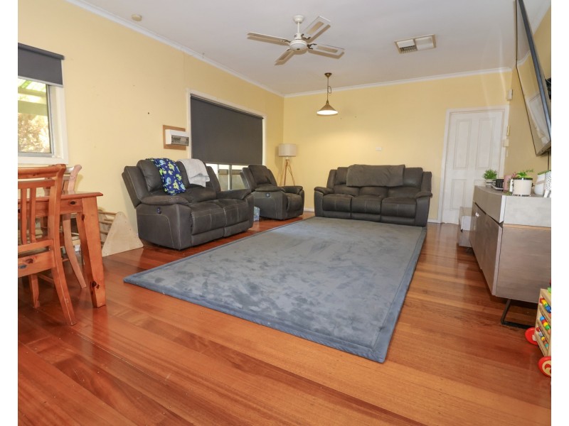 12 Donnington Street, Swan Hill VIC 3585