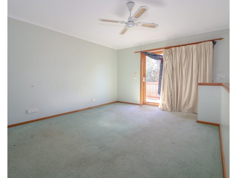 12 Donnington Street, Swan Hill VIC 3585