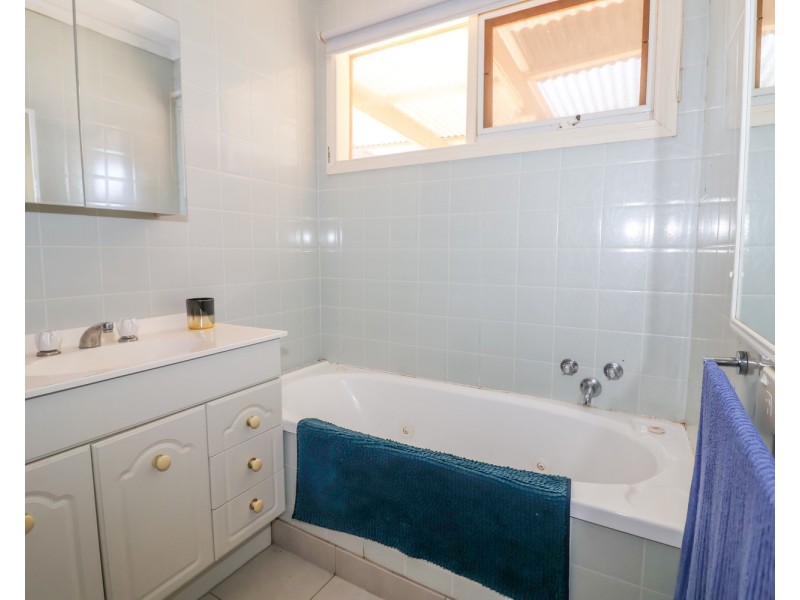 12 Donnington Street, Swan Hill VIC 3585