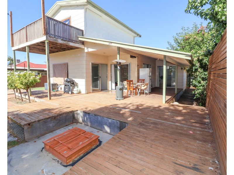12 Donnington Street, Swan Hill VIC 3585