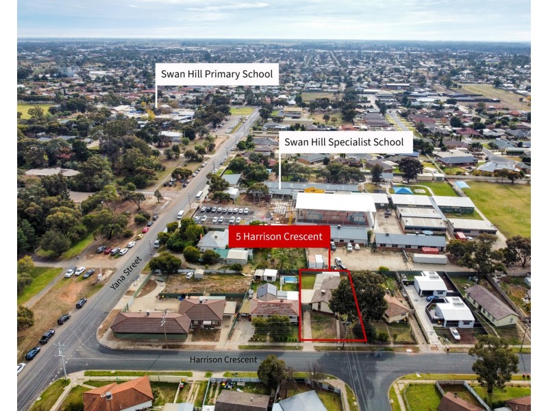 5 Harrison Crescent, Swan Hill VIC 3585