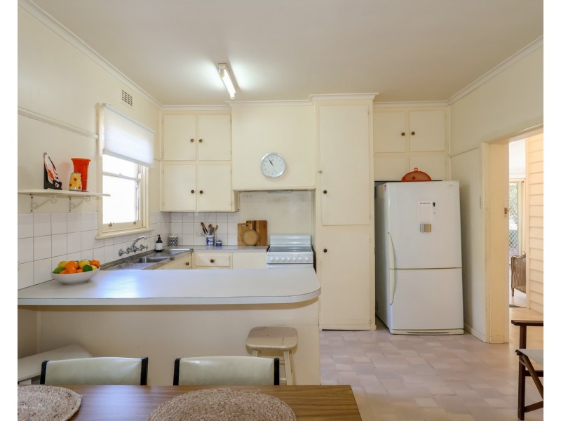 34 Naretha Street, Swan Hill VIC 3585