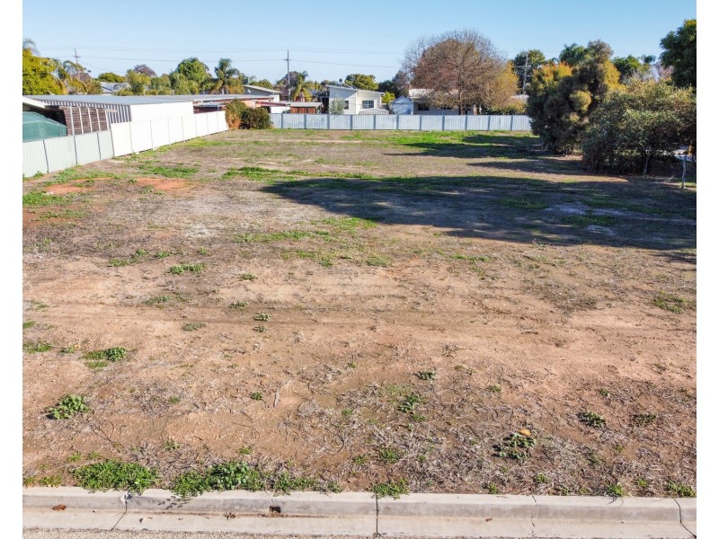 34 Naretha Street, Swan Hill VIC 3585