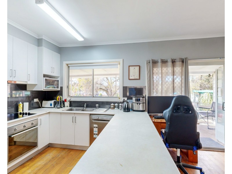 120 Stradbroke Avenue, Nyah VIC 3594