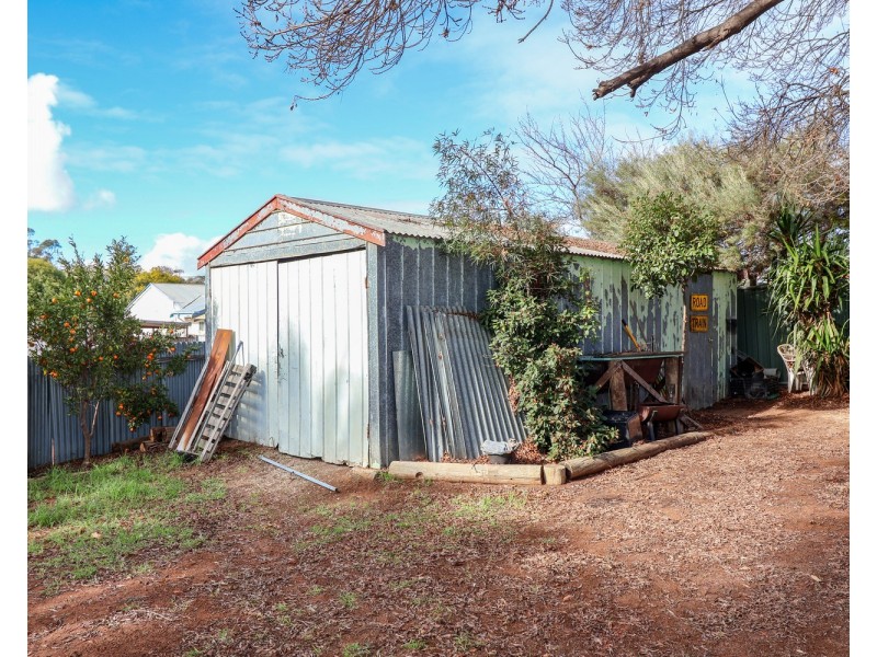 120 Stradbroke Avenue, Nyah VIC 3594