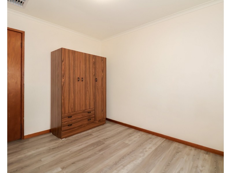 25 Domaille Crescent, Swan Hill VIC 3585