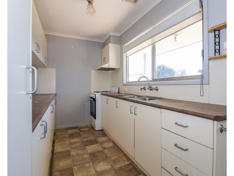 2 Chaplin Street, Swan Hill VIC 3585