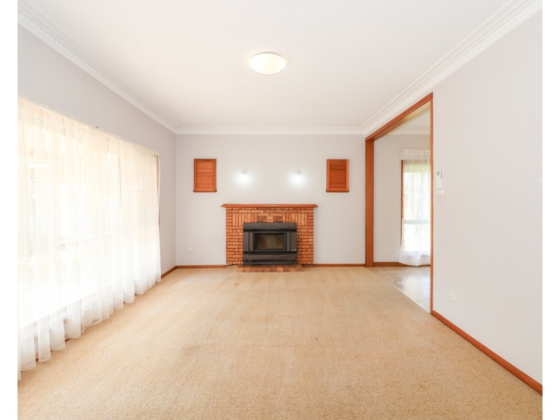 180 Stradbroke Avenue, Swan Hill VIC 3585