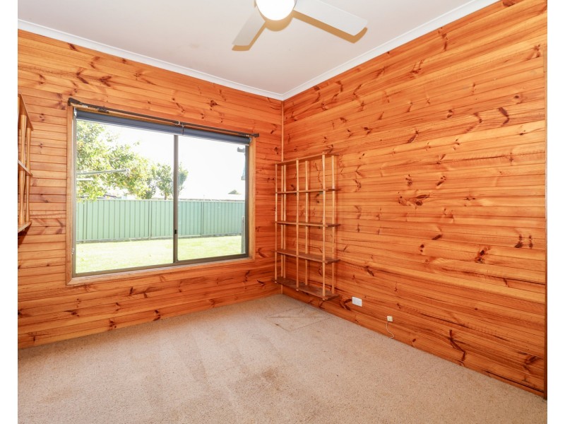 180 Stradbroke Avenue, Swan Hill VIC 3585