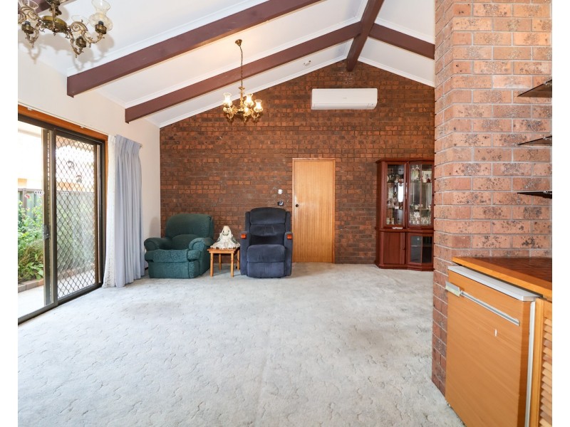 11 Cobham Avenue, Swan Hill VIC 3585