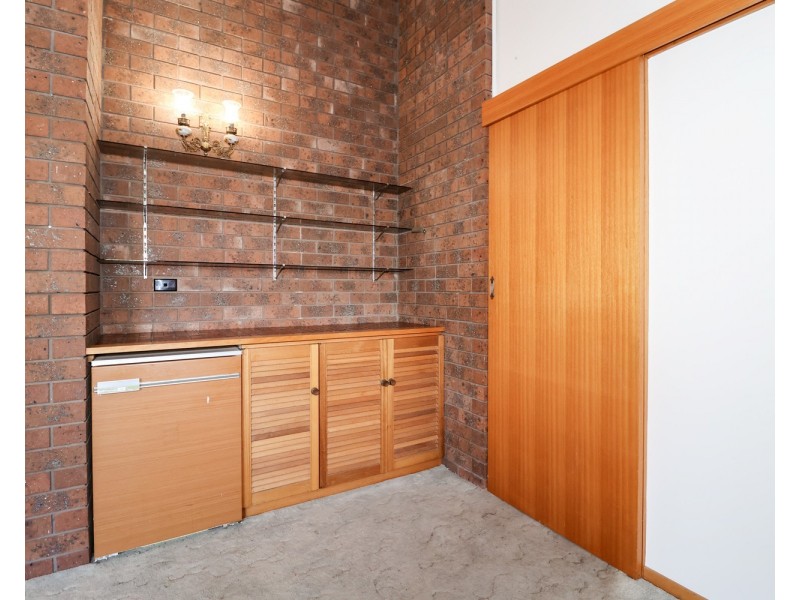 11 Cobham Avenue, Swan Hill VIC 3585