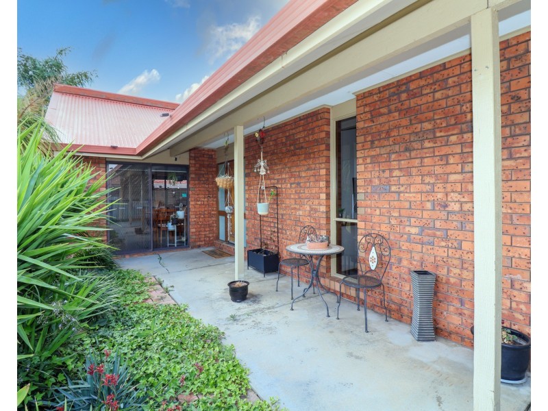 29 Wilkins Grove, Swan Hill VIC 3585