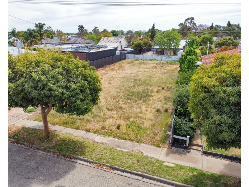 24 Donnington Street, Swan Hill VIC 3585