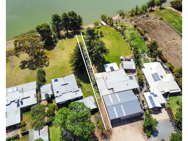 7  Inverell Court, Lake Boga VIC 3584