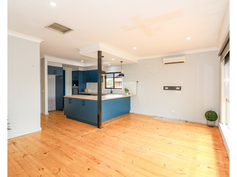 42 Murlong Street, Swan Hill VIC 3585