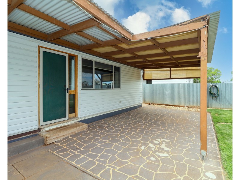 42 Murlong Street, Swan Hill VIC 3585