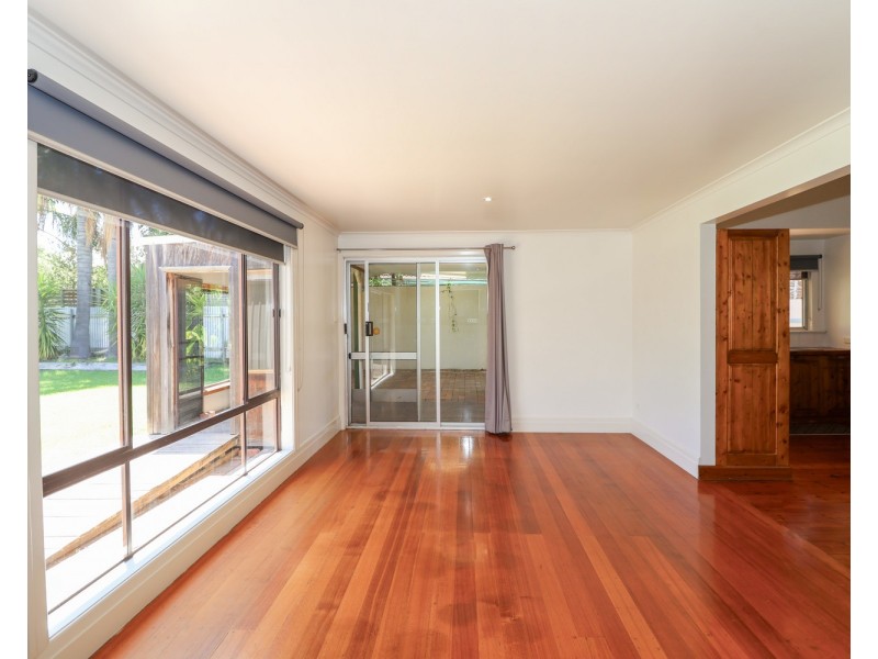 24 Gray Street, Swan Hill VIC 3585