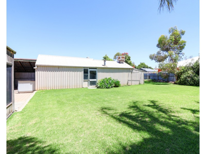 24 Gray Street, Swan Hill VIC 3585