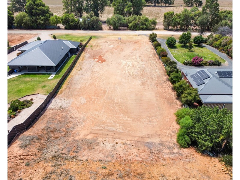 319 River Road, Nyah VIC 3594