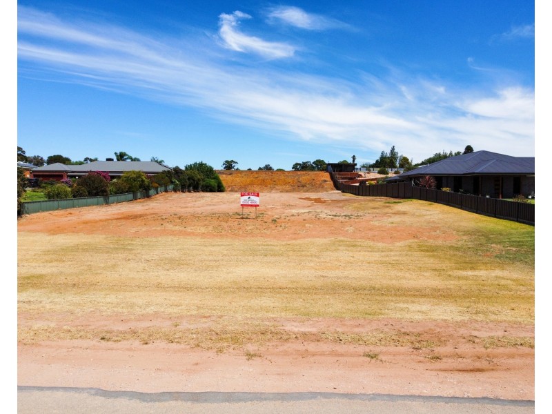 319 River Road, Nyah VIC 3594