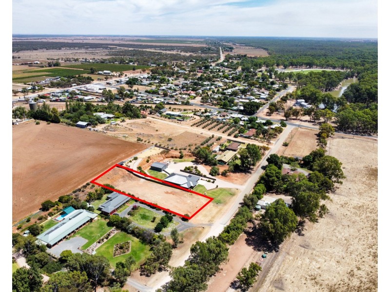 319 River Road, Nyah VIC 3594