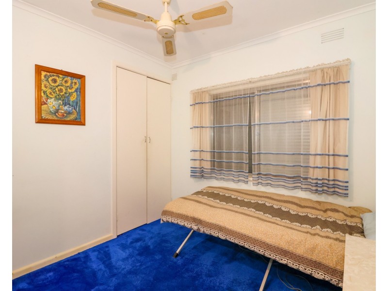 45 Stradbroke Avenue, Swan Hill VIC 3585