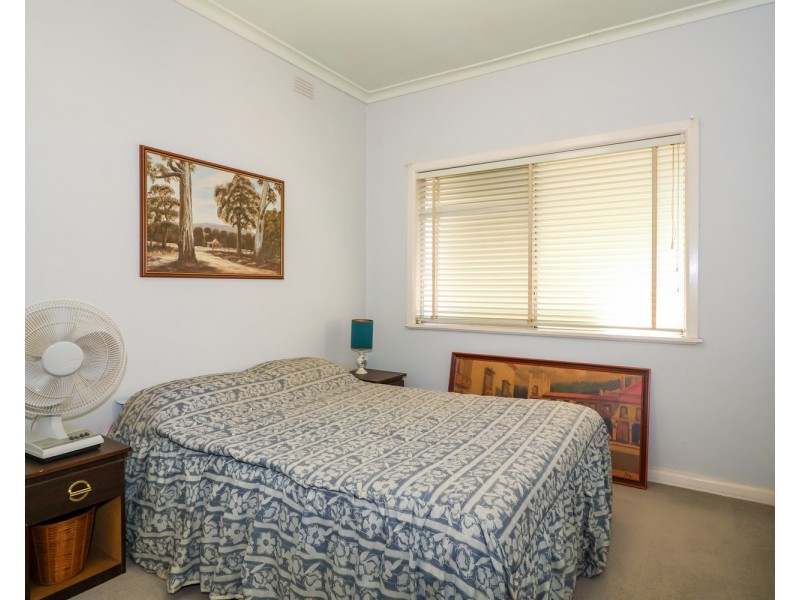 94 Thurla Street, Swan Hill VIC 3585