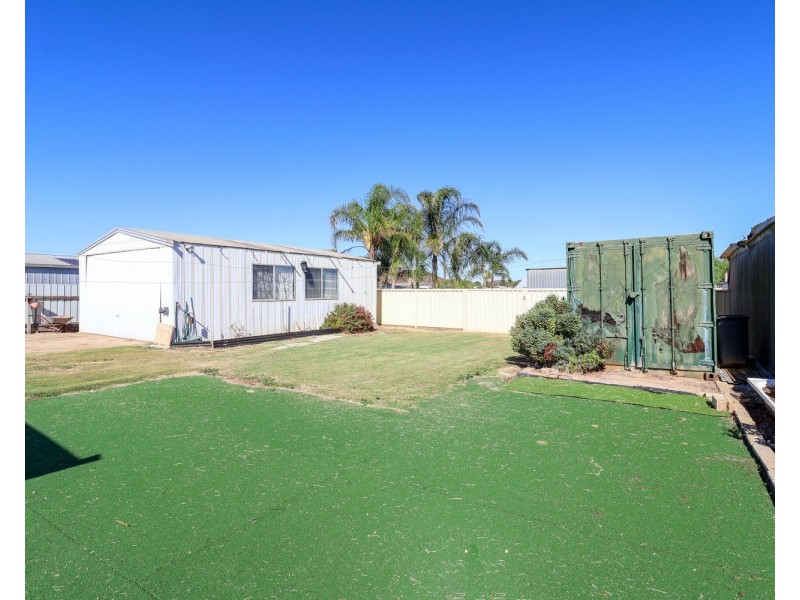17 Boga Street, Lake Boga VIC 3584