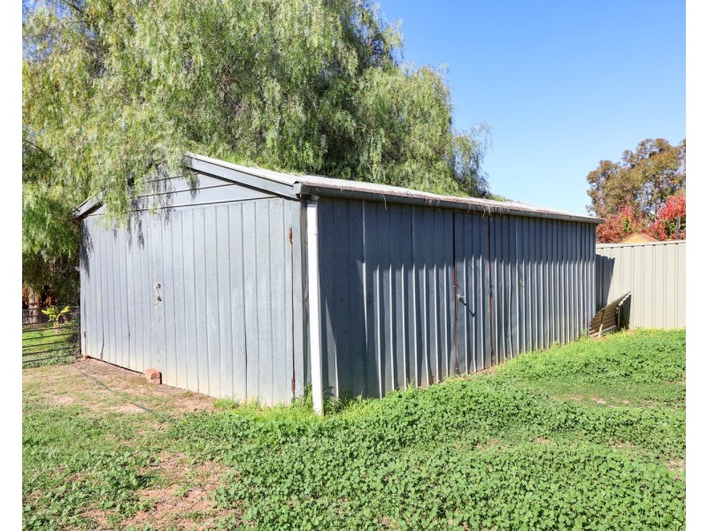 18 Bell Street, Nyah VIC 3594