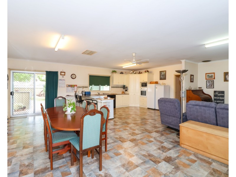 13 McAdam Court, Swan Hill VIC 3585