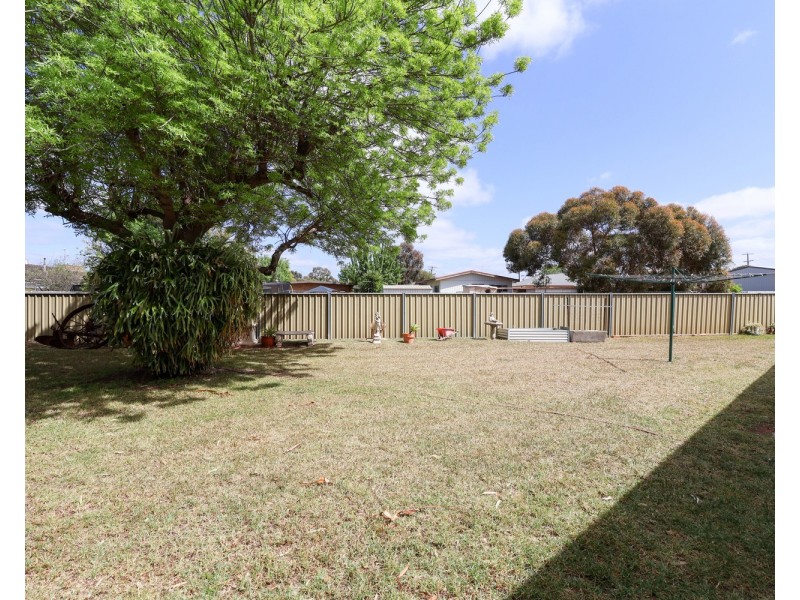 13 McAdam Court, Swan Hill VIC 3585