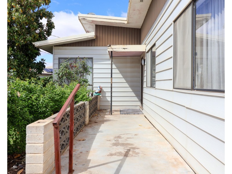 6 McDonald Court, Swan Hill VIC 3585