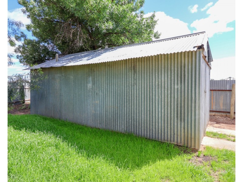 6 McDonald Court, Swan Hill VIC 3585