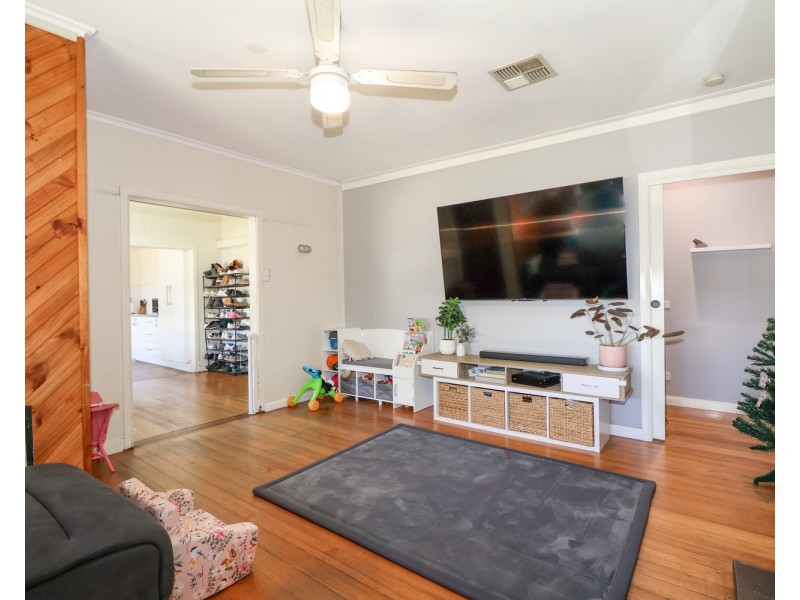 47 Thurla Street, Swan Hill VIC 3585