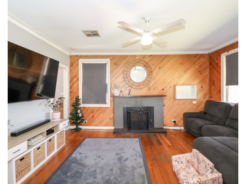 47 Thurla Street, Swan Hill VIC 3585