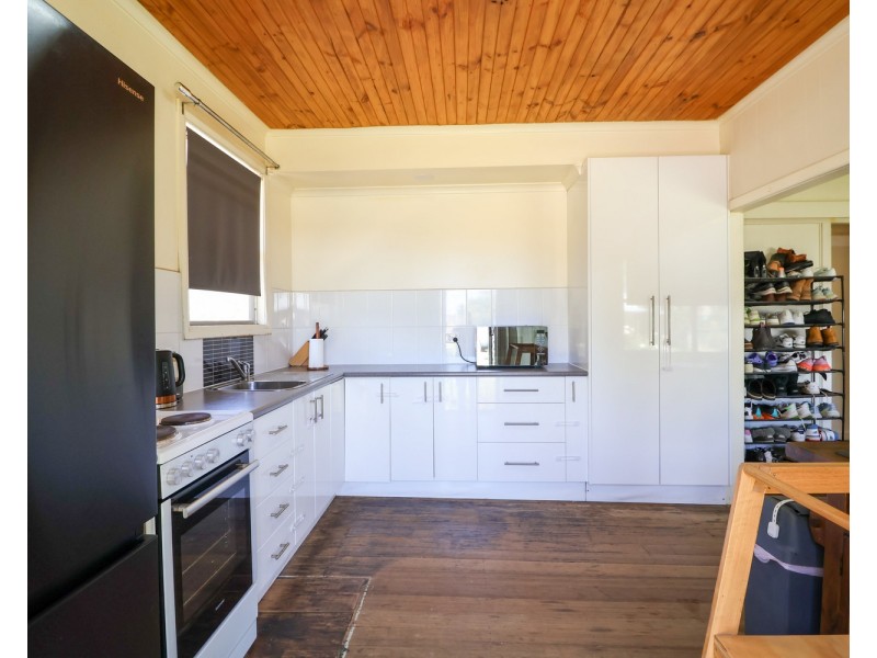 47 Thurla Street, Swan Hill VIC 3585