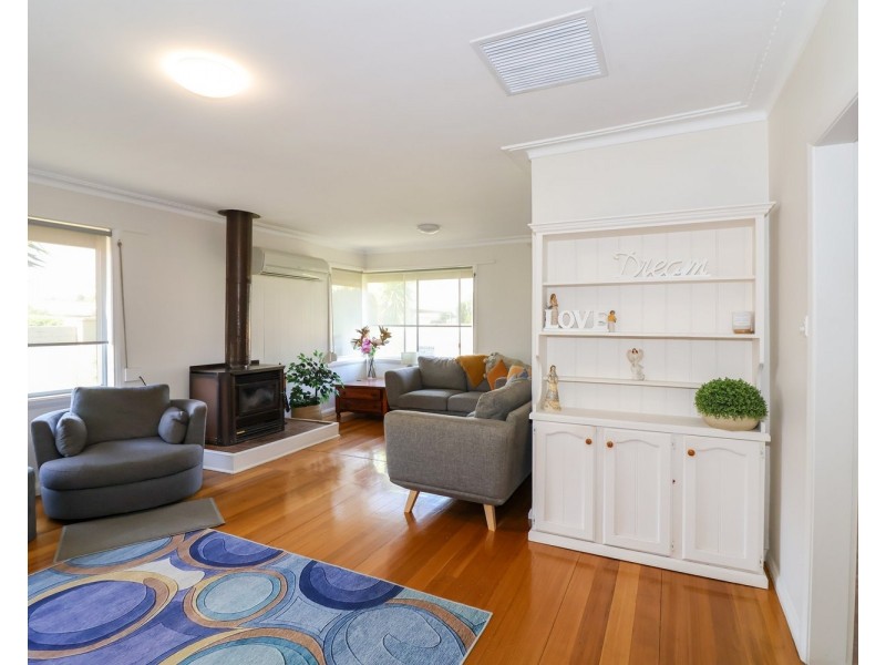 44 Pye Street, Swan Hill VIC 3585