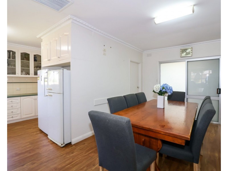 44 Pye Street, Swan Hill VIC 3585