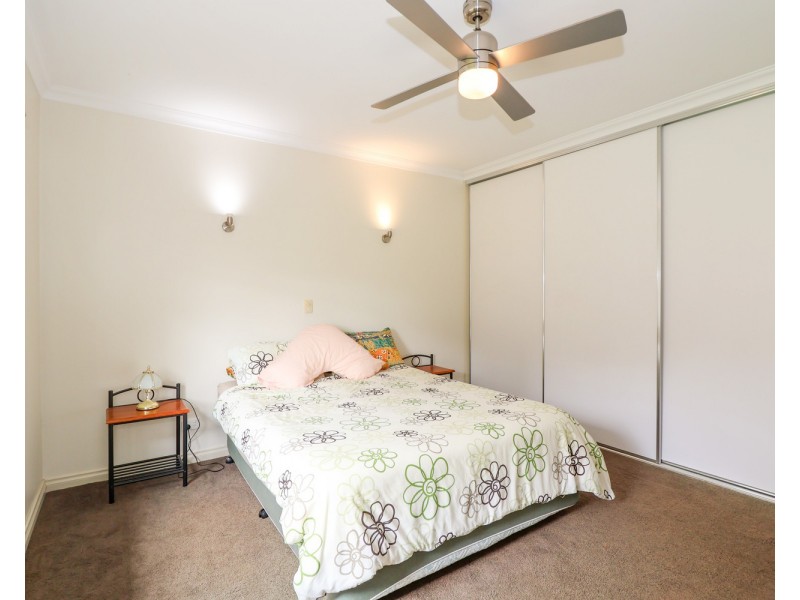 8 Sugarwood Avenue, Swan Hill VIC 3585