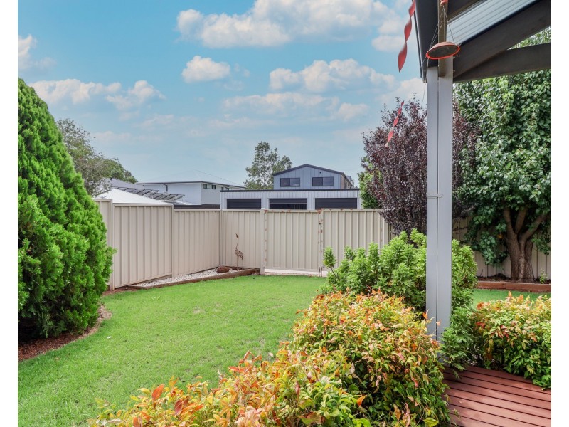 8 Sugarwood Avenue, Swan Hill VIC 3585