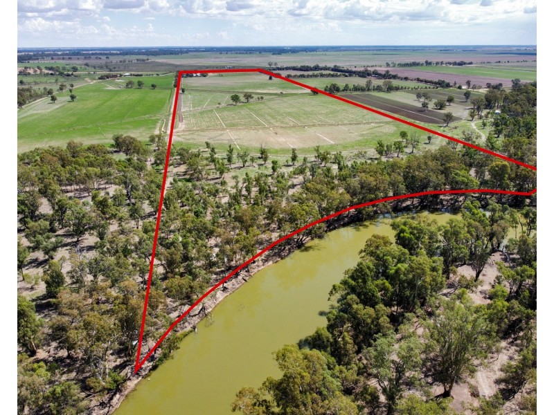 27 Felton Drive, Murray Downs NSW 3585