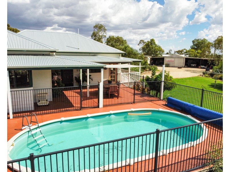 27 Felton Drive, Murray Downs NSW 3585