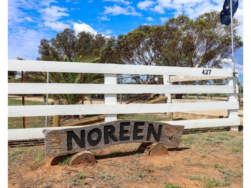 27 Felton Drive, Murray Downs NSW 3585