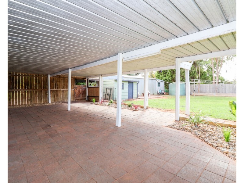 24 Koetsveld Drive, Castle Donnington VIC 3585